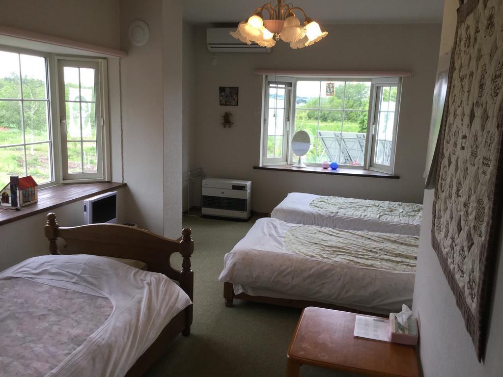 Hotel Natsumi No Sato Biei Zewnętrze zdjęcie